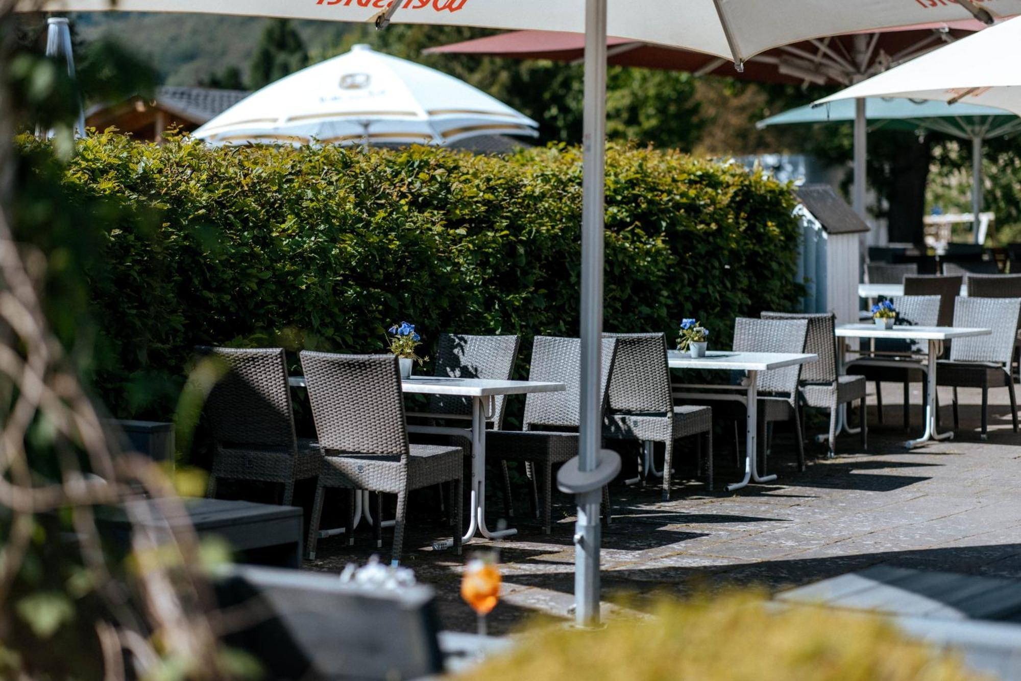 Hotel Kronenhof Oberweser Buitenkant foto